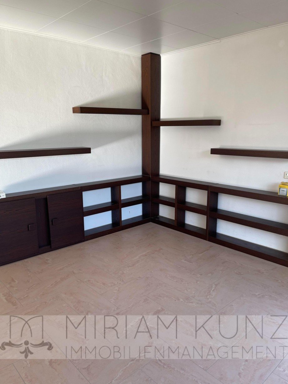 Wohnzimmer Regalecke Einfamilienhaus Weilburg