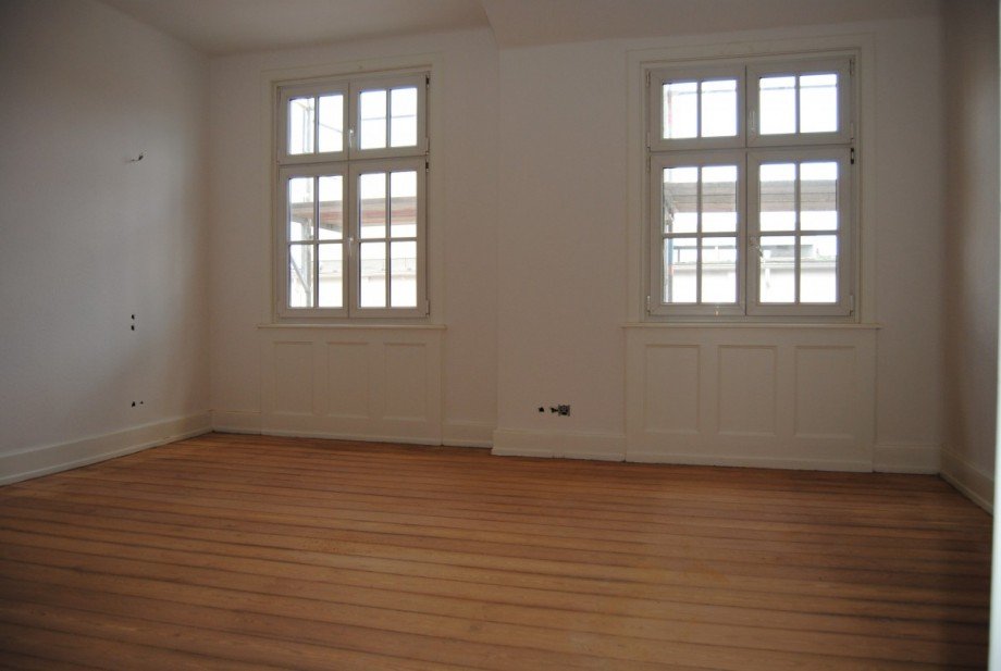 Gro�es Zimmer Dachgeschosswohnung Limburg