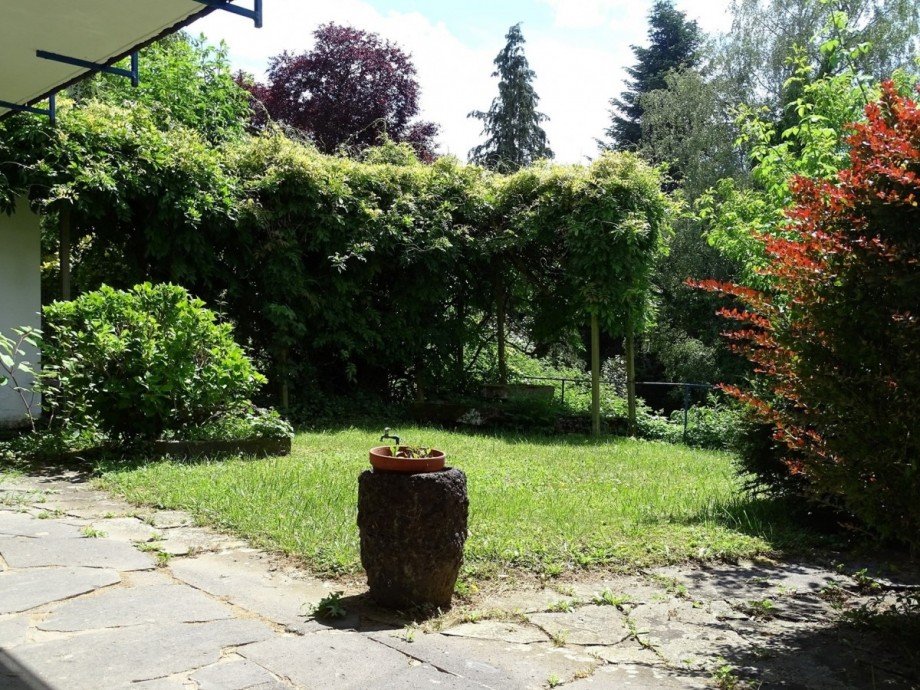 Untere Terrasse Einfamilienhaus Weilburg