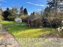 Garten rechts mit Gew�chshaus Traumhaus - leider verkauft!