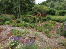 Garten Leider verkauft! Klein, fein - und bald Dein? Jetzt inkl. neuem Dach!! Weilburg/ Ahausen