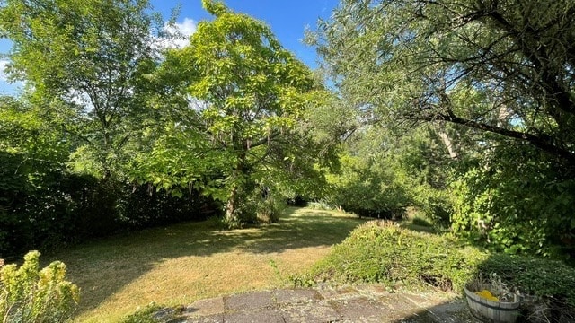 Garten von der Terrasse Einfamilienhaus Weilburg