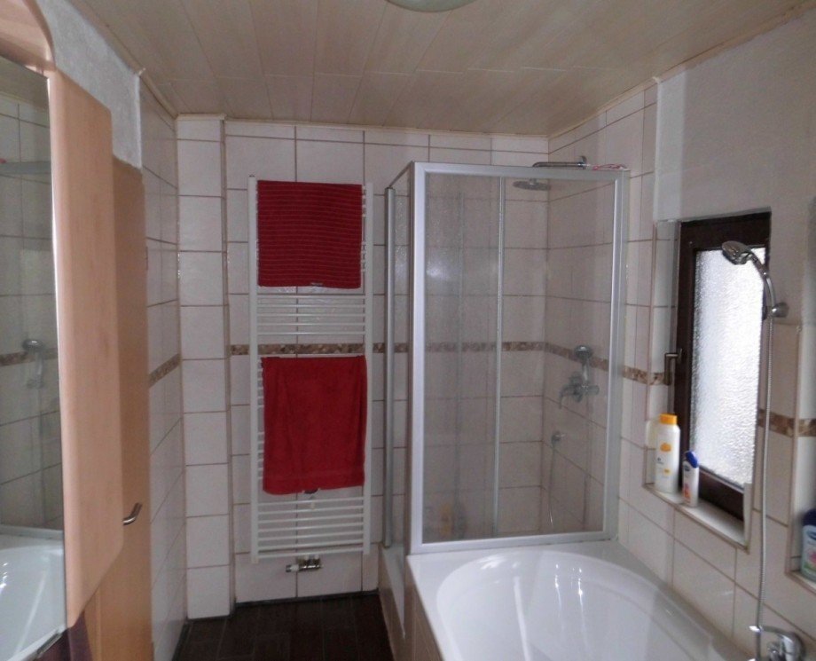oben Bad Einfamilienhaus L�hnberg