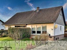 Hauptbild Leider verkauft! Familien-Fertig-Haus! Weilburg-Ahausen: Garten, Garage, Platz & Ruhe