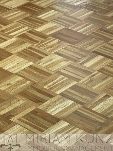 Parkett im 1. OG 3-Familienhaus in Weilburg - beste Lage!