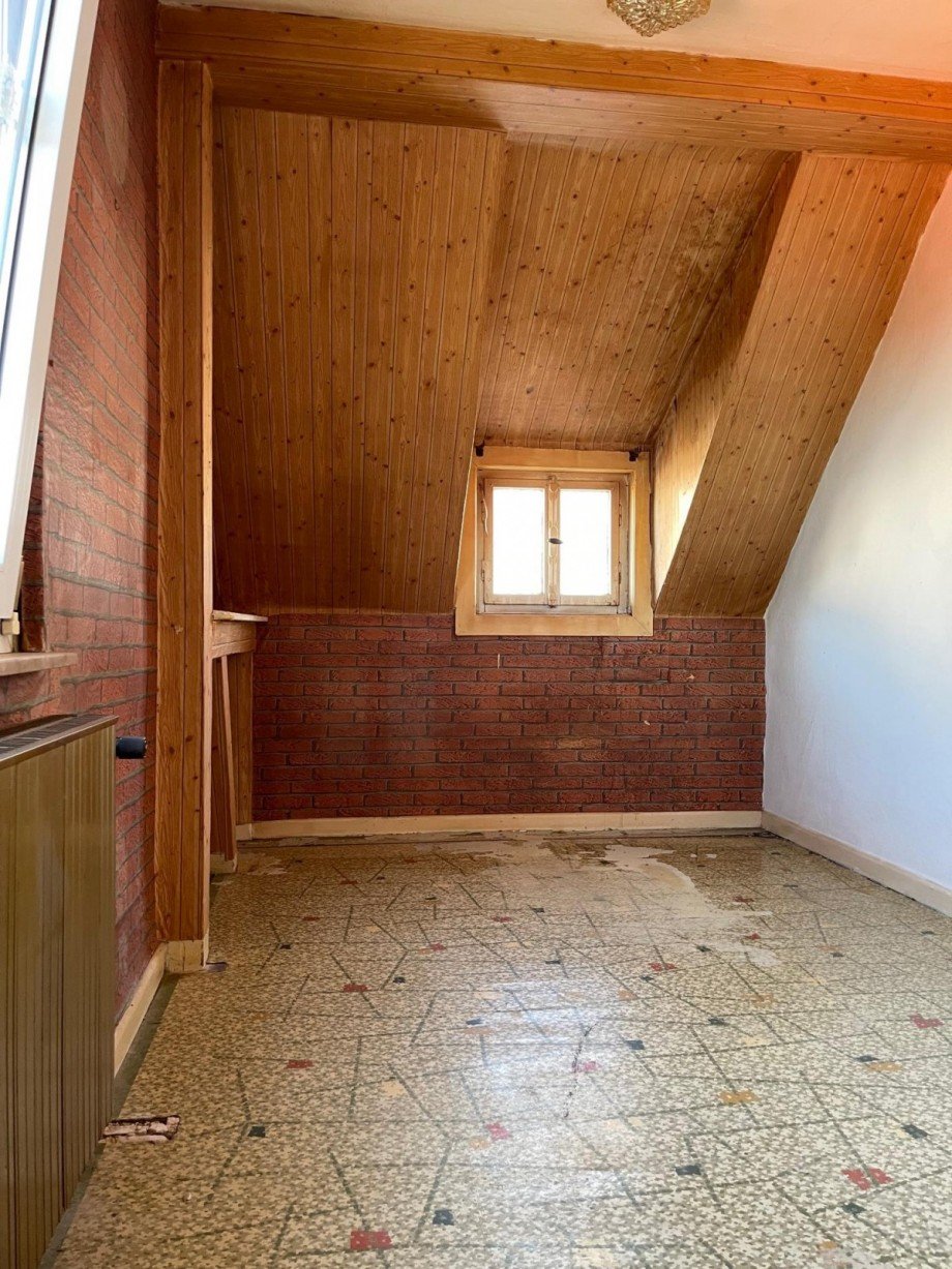 DG - Mansardenzimmer 1 Einfamilienhaus Villmar