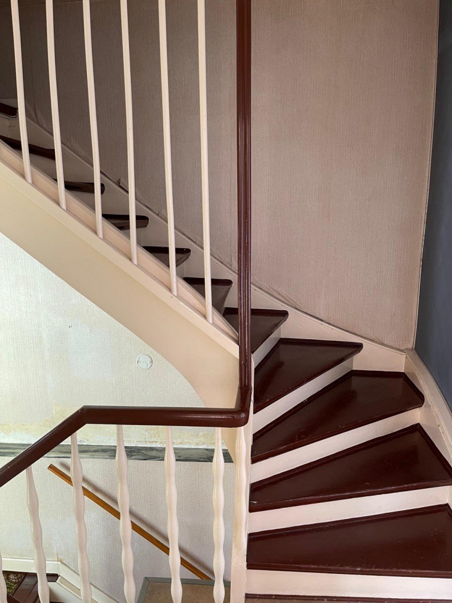 Treppe ins 2. OG Einfamilienhaus Villmar