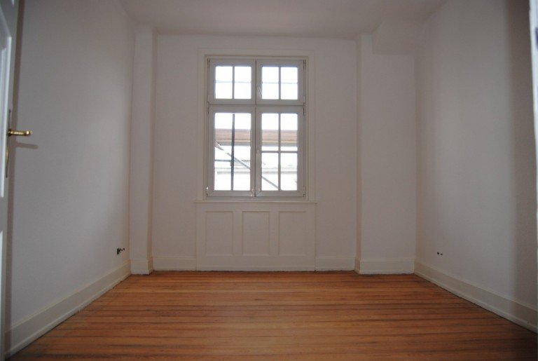 Kleines Zimmer Limburg Dachgeschosswohnung Vermietet!