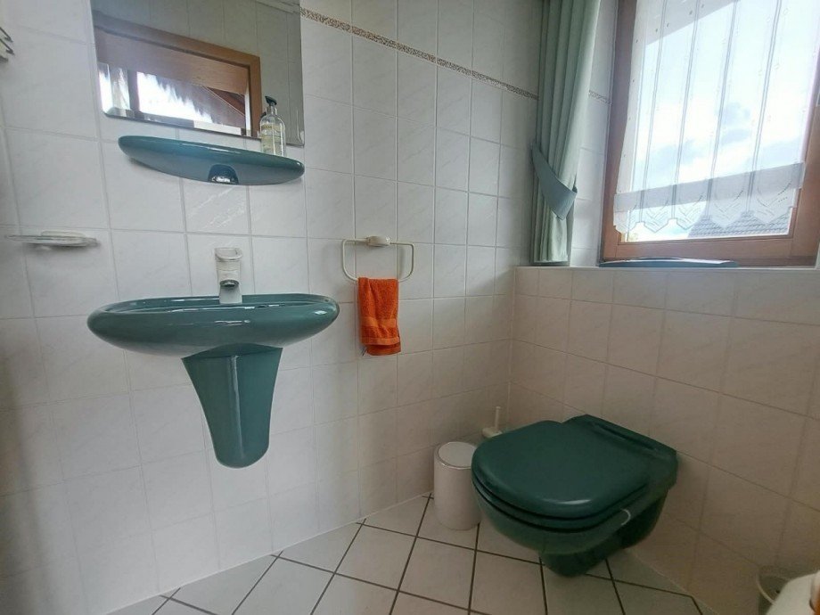 G�ste-WC Einfamilienhaus L�hnberg