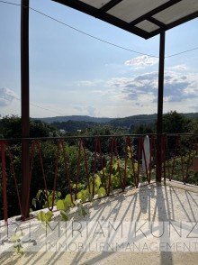 Balkonblick Leider verkauft! Super Lage - Kleines Haus provisionsfrei!